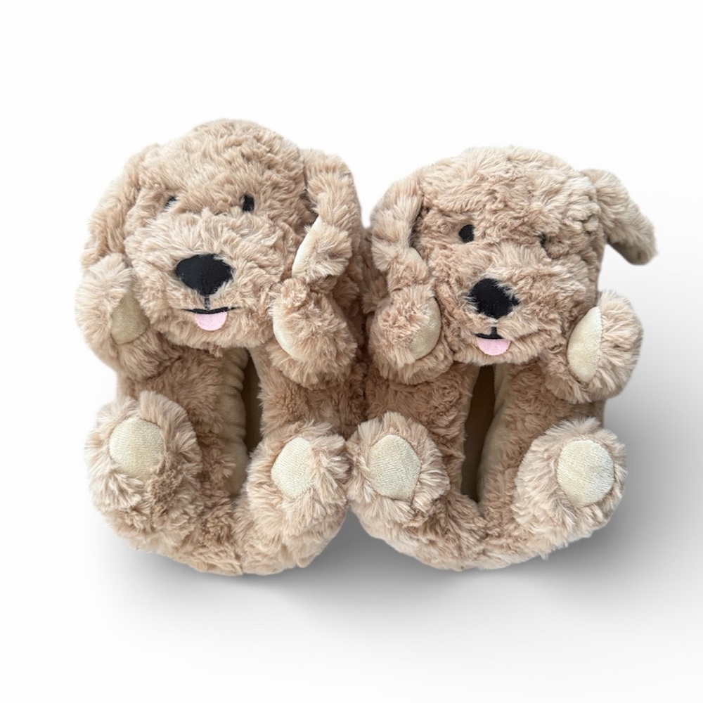 Cuteness! Fluffy Tan Dog Plush Slippers‎